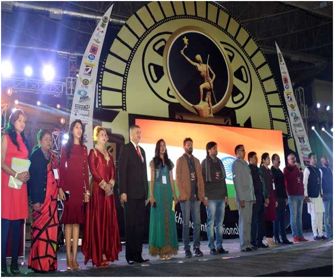 रांची: झारखंड अंतरराष्ट्रीय फिल्म फेस्टिवल का खेलगंव में रंगारंग आगाज